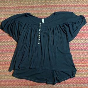 WE THE FREE BLACK BUTTON HIGH LOW TUNIC BLOUSE